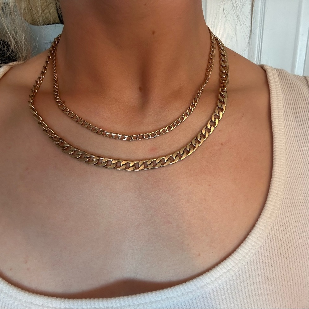 Gold layered chain necklace